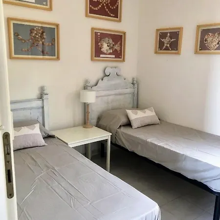 Sara Fort Village